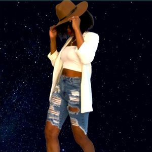 Sexy denim Bermuda shorts